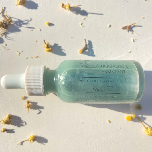 Water Face Oil - Chamomile & Hyaluronic Acid serum - The Herbalist's Assistant